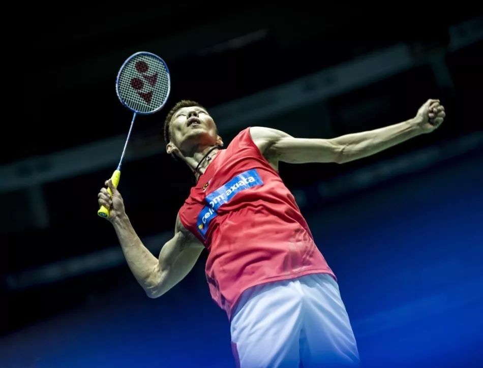 追赶吴艳妮 追赶吴艳妮