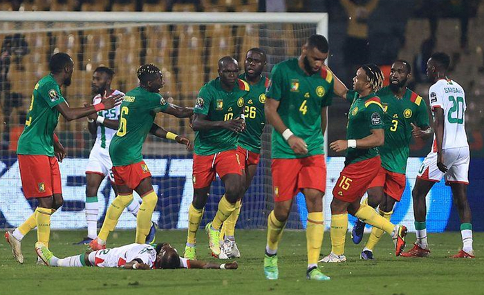 缝球逼出迟 缝球逼出迟